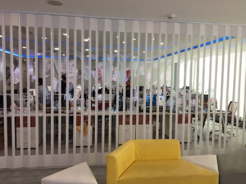 ฉากกั้นห้อง