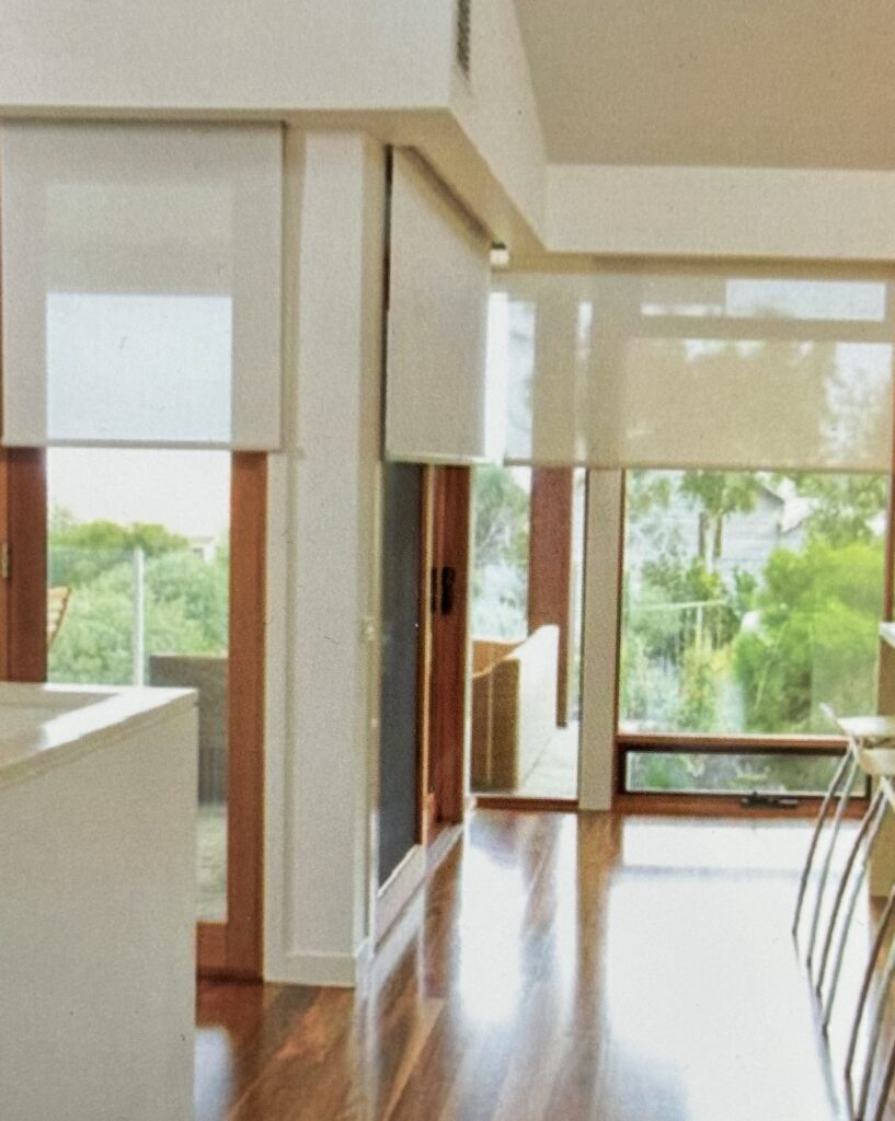 ม่านม้วน